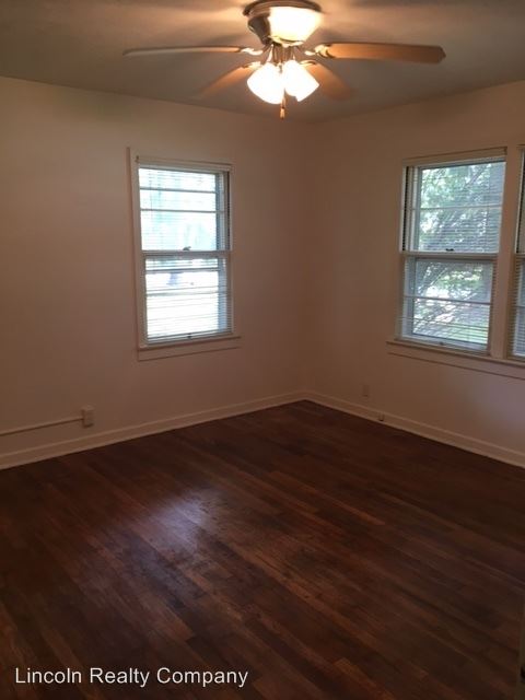 Building Photo - 302 Highland Heights Dr