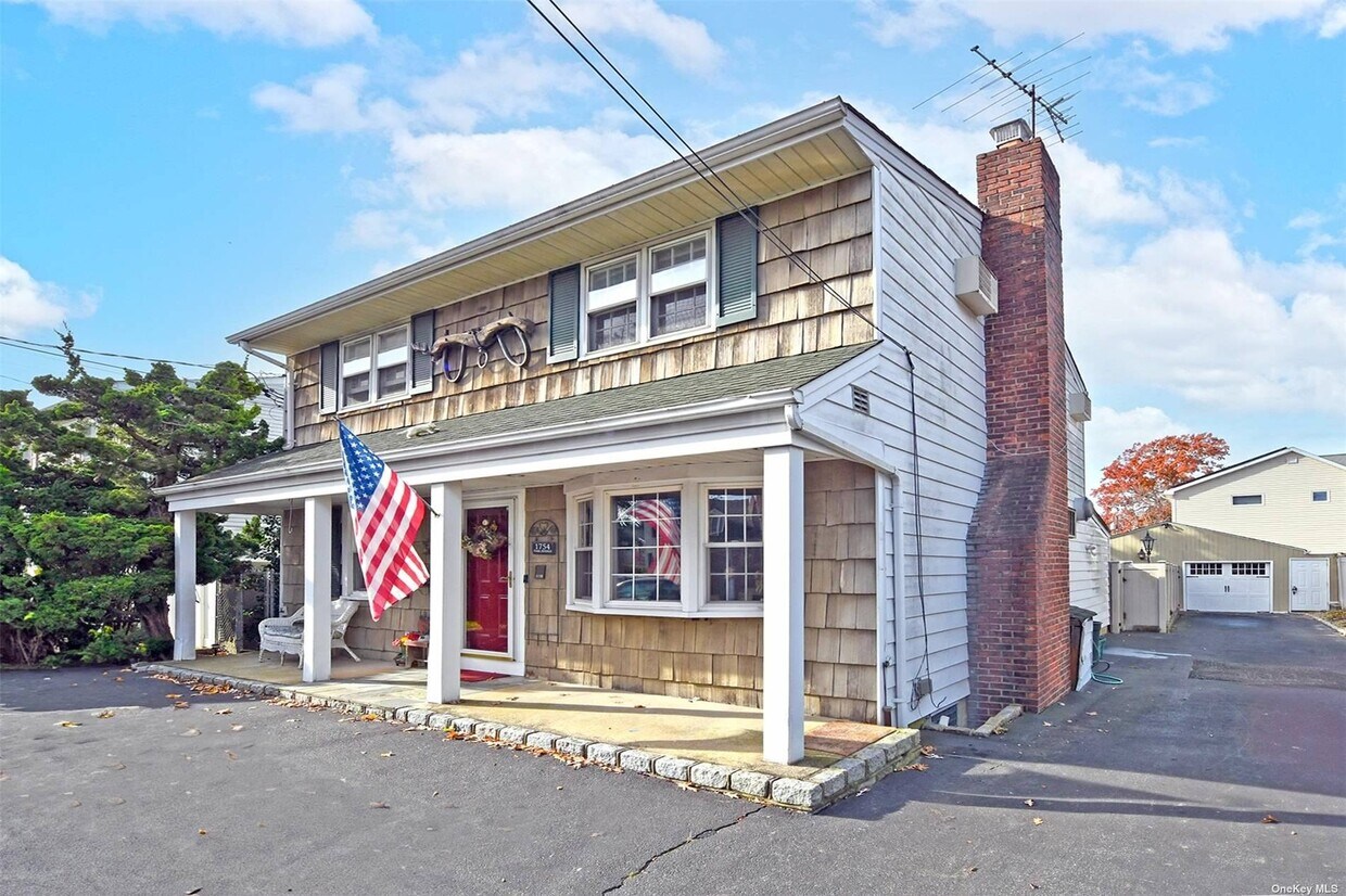 Foto principal - 1754 Park Ave