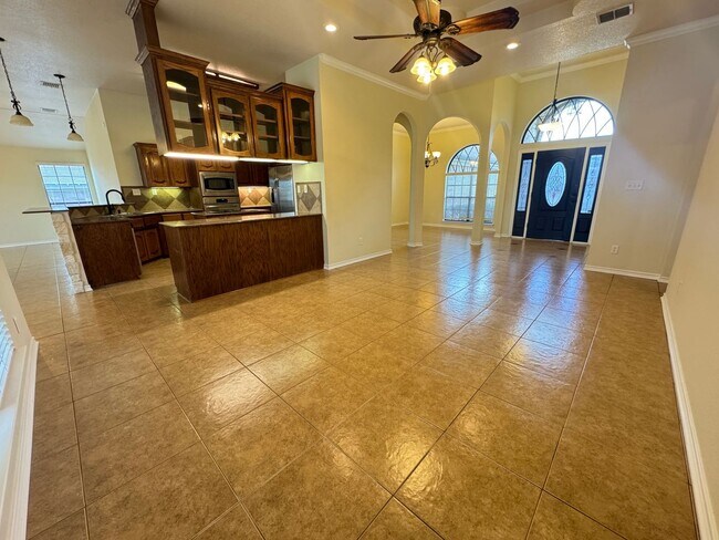 Foto del edificio - 3-Bedroom House for Rent in Killeen