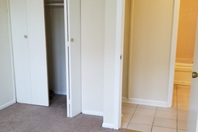 Building Photo - 1751 Queensbury Cir