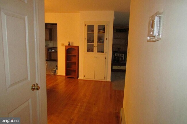 Foto del edificio - 2840 Florence Rd