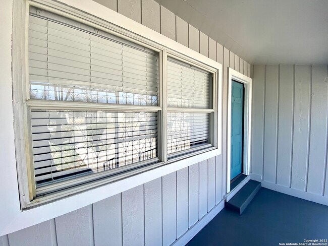 Foto del edificio - 178 Sweetbriar Ave