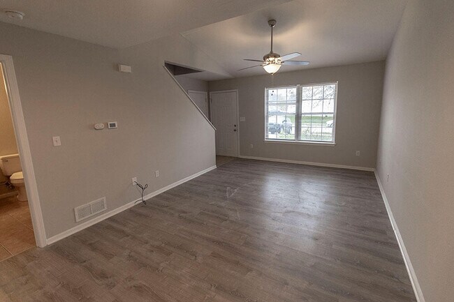 Foto del edificio - 5313 Currituck Ln