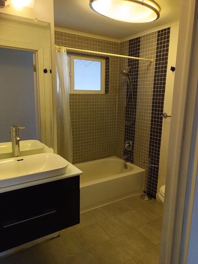 Foto del edificio - 2836 Canyon Rd