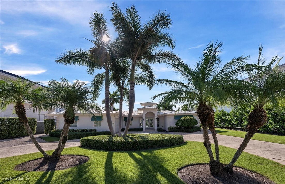 Foto principal - 1925 Tarpon Rd