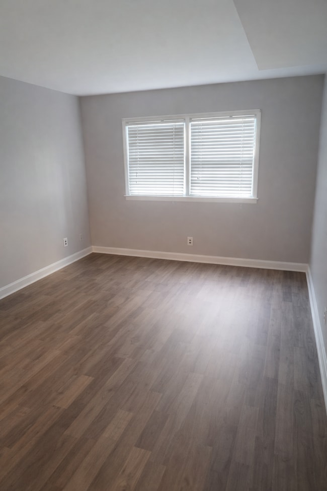 Photo - 2804 Carriage Dr Townhome