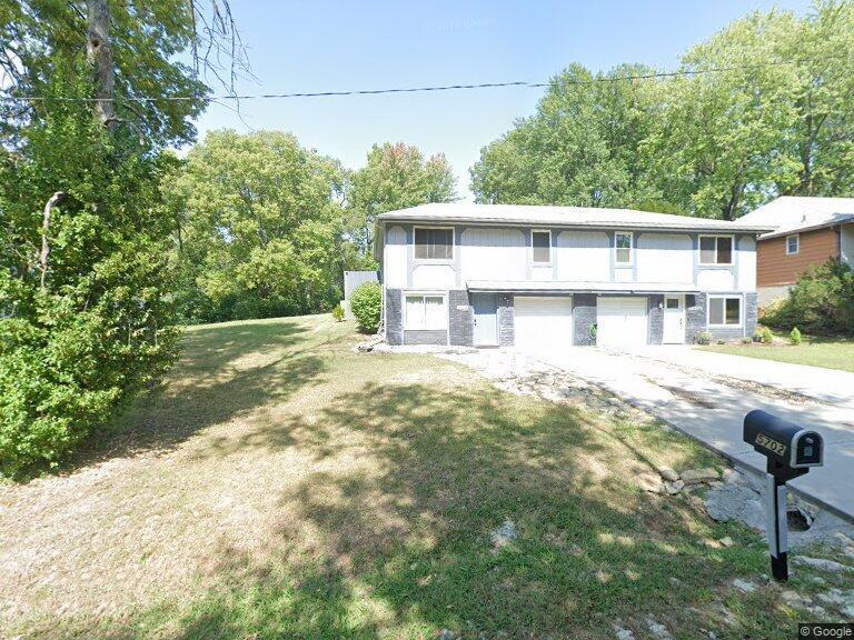 5702 NE 50th St, Kansas City, MO 64119 Townhome Rentals in Kansas