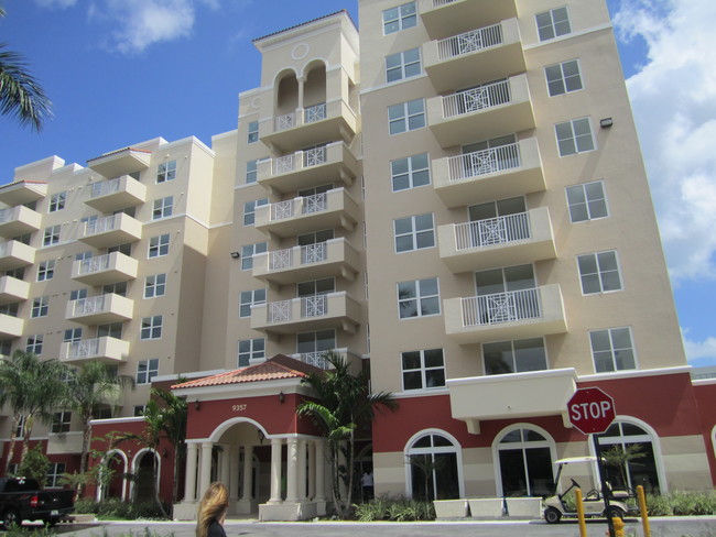 Foto del edificio - Colony at Dadeland