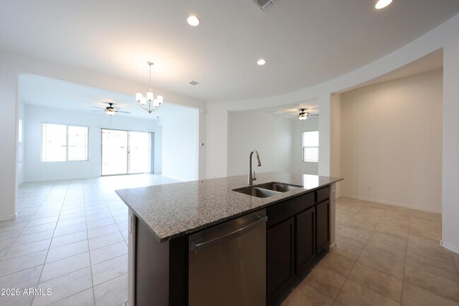 Building Photo - 7683 W Smoketree Dr
