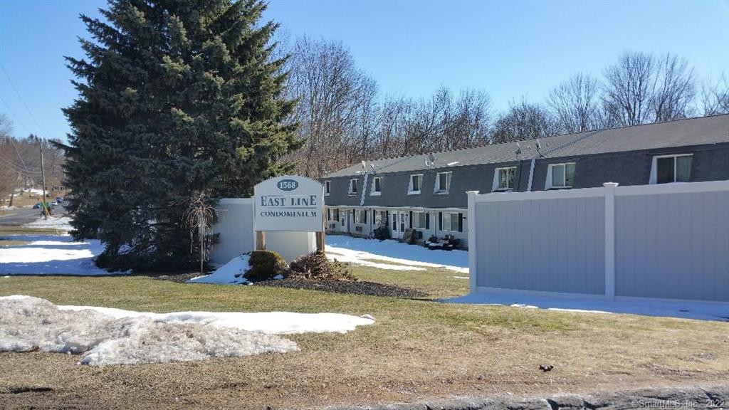 Primary Photo - 1568 Meriden Rd