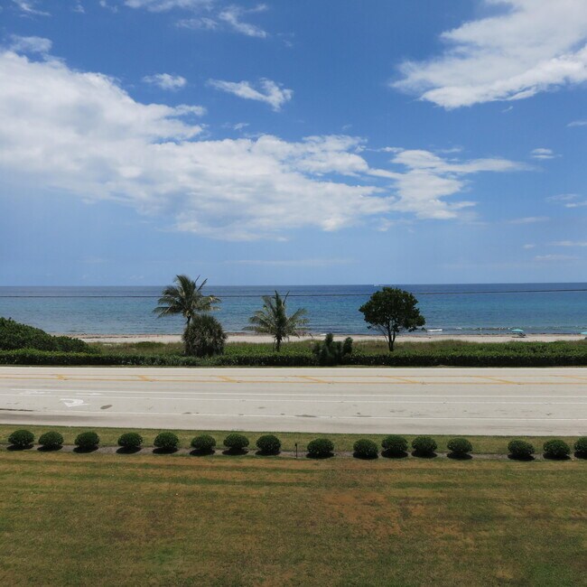 Foto del edificio - 2727 N Ocean Blvd