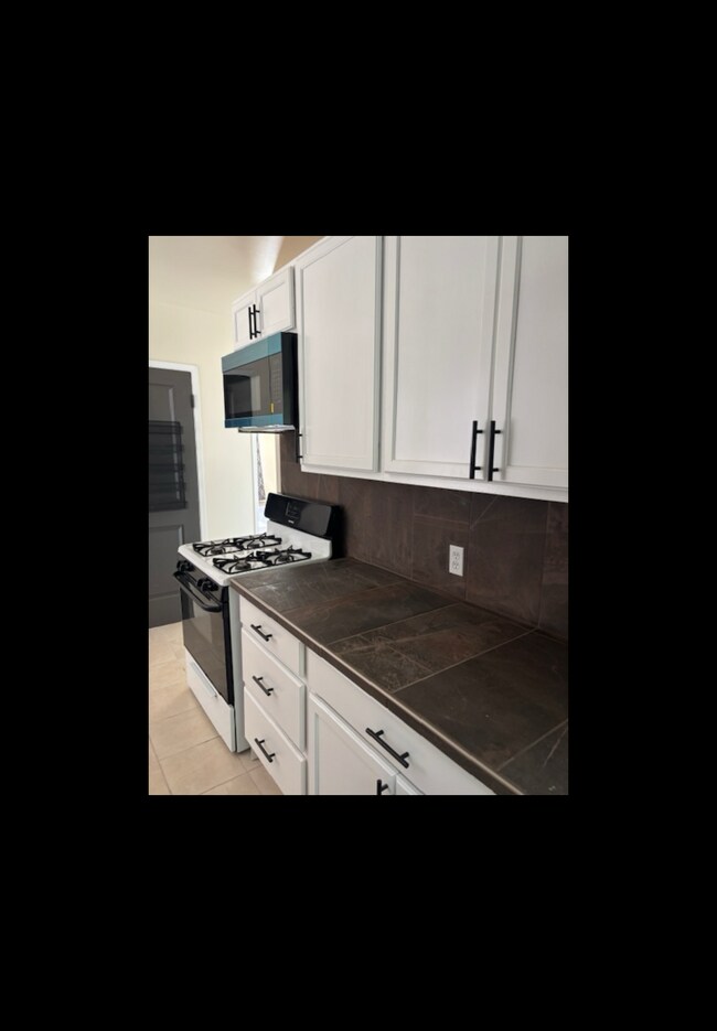 Foto del edificio - 9111 Cattaraugus Ave