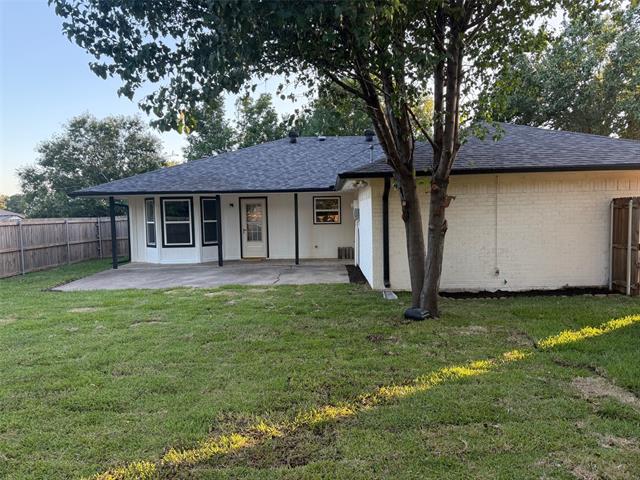 Building Photo - 2926 Panhandle Dr