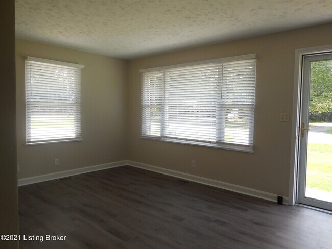 Building Photo - 7905 Nancy Ln