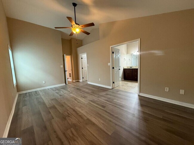 Building Photo - 3490 Ennfield Ln