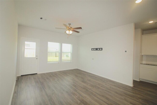 Foto del edificio - 23235 Spring Genesis Ln