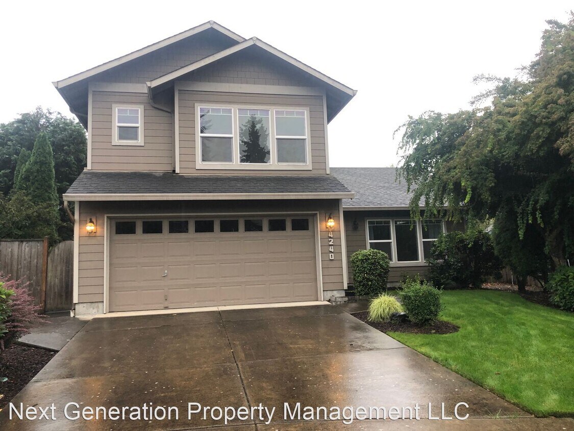 3 br, 2.5 bath House 4240 Torrington Ave House Rental in Eugene, OR