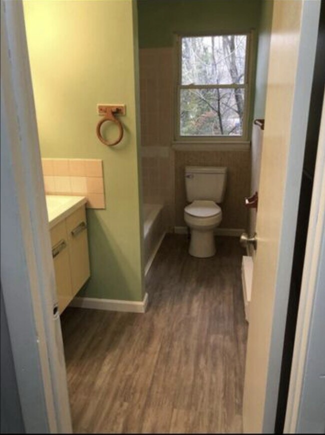 Foto del edificio - 598 Chestnut St