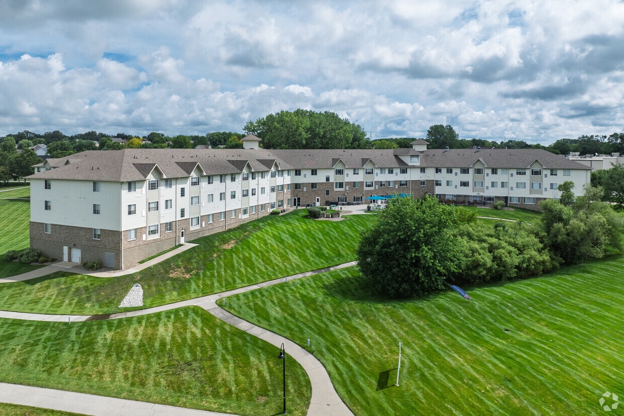 Primary Photo - Copper Shores Village