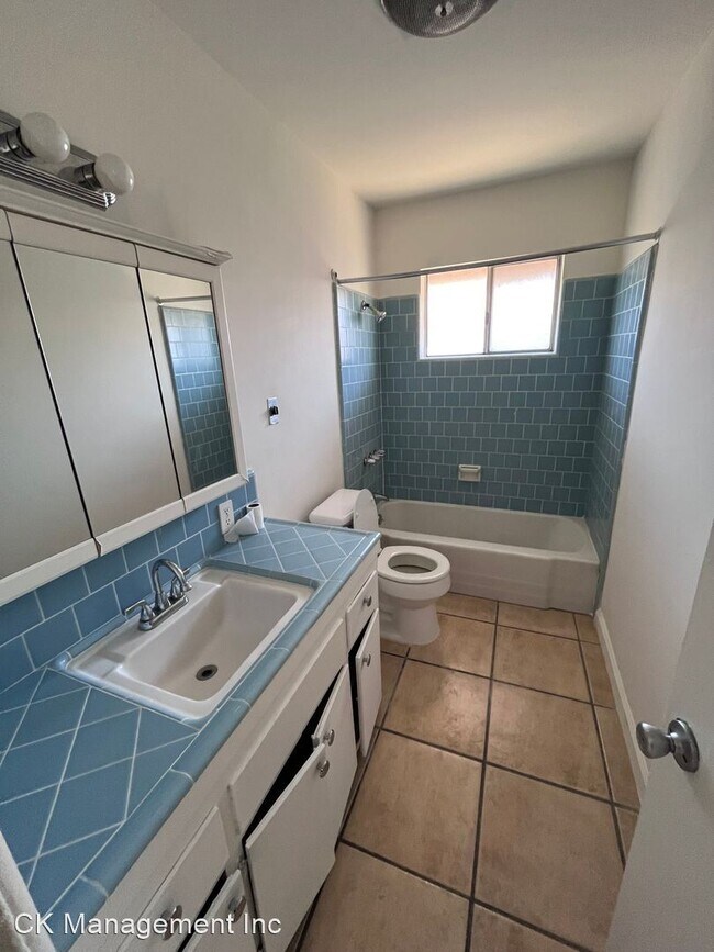 Building Photo - 2 br, 1 bath House - 7132 Cholla Avenue