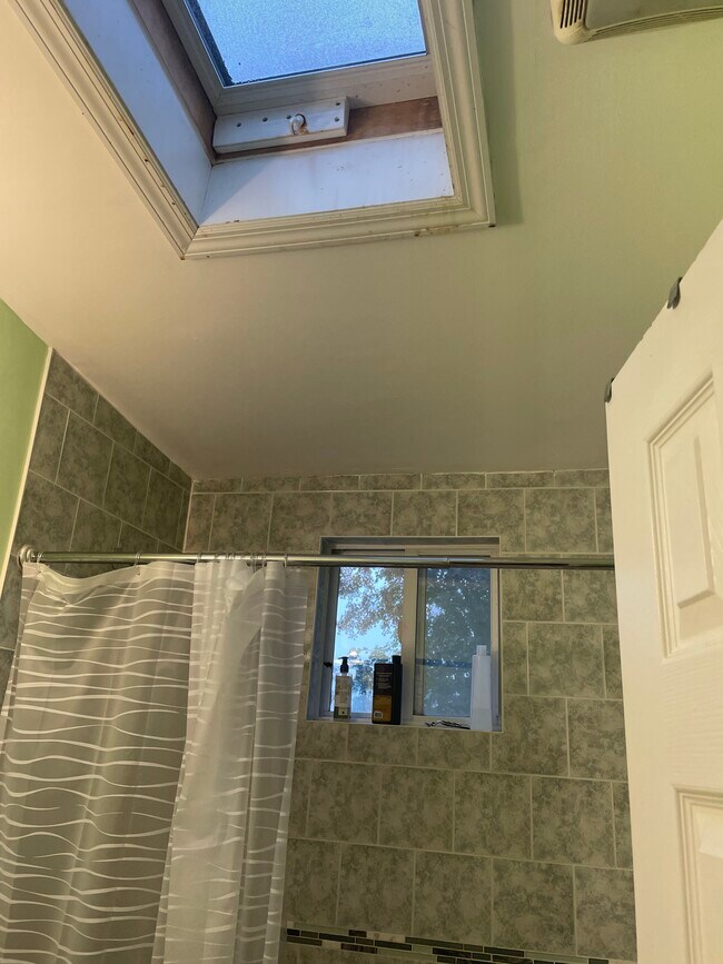 976 Jerusalem Ave, Uniondale, NY 11553 House Rental in Uniondale, NY