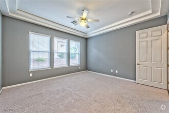 Building Photo - 220 Lorryn Ln