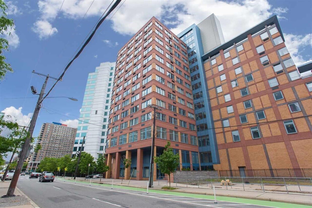 311 Washington St Unit 4B, Jersey City, NJ 07302 Room for Rent in