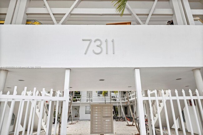 Foto del edificio - 7311 Gary Ave