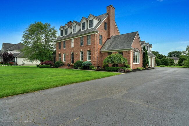 Building Photo - 1822 Regina Ct