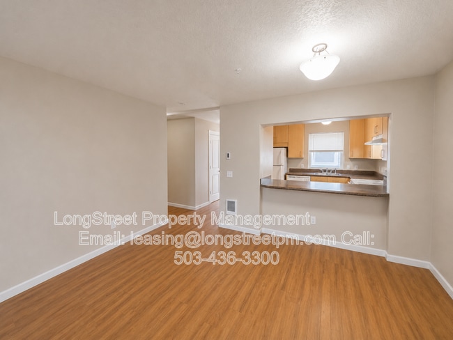 Photo - 20 SE 172nd Ave House