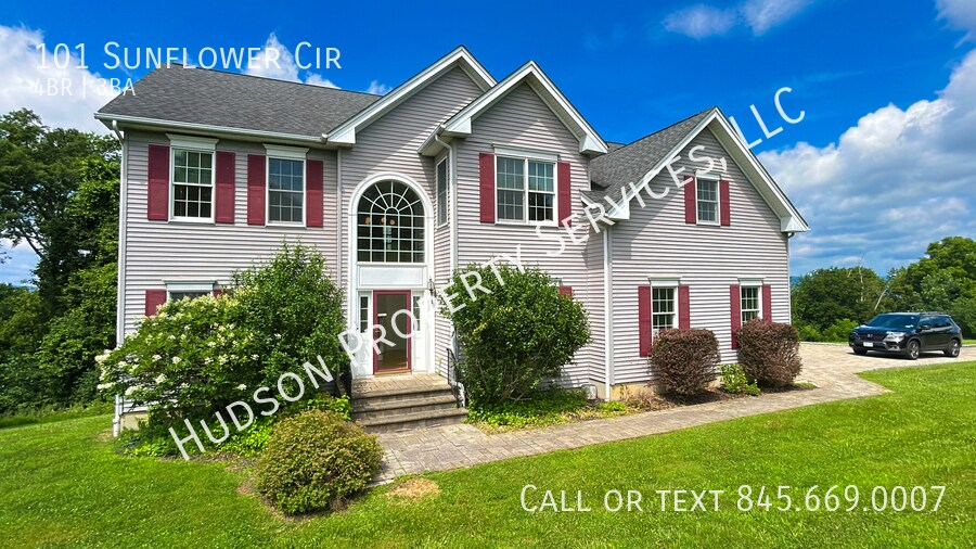 Primary Photo - 101 Sunflower Cir