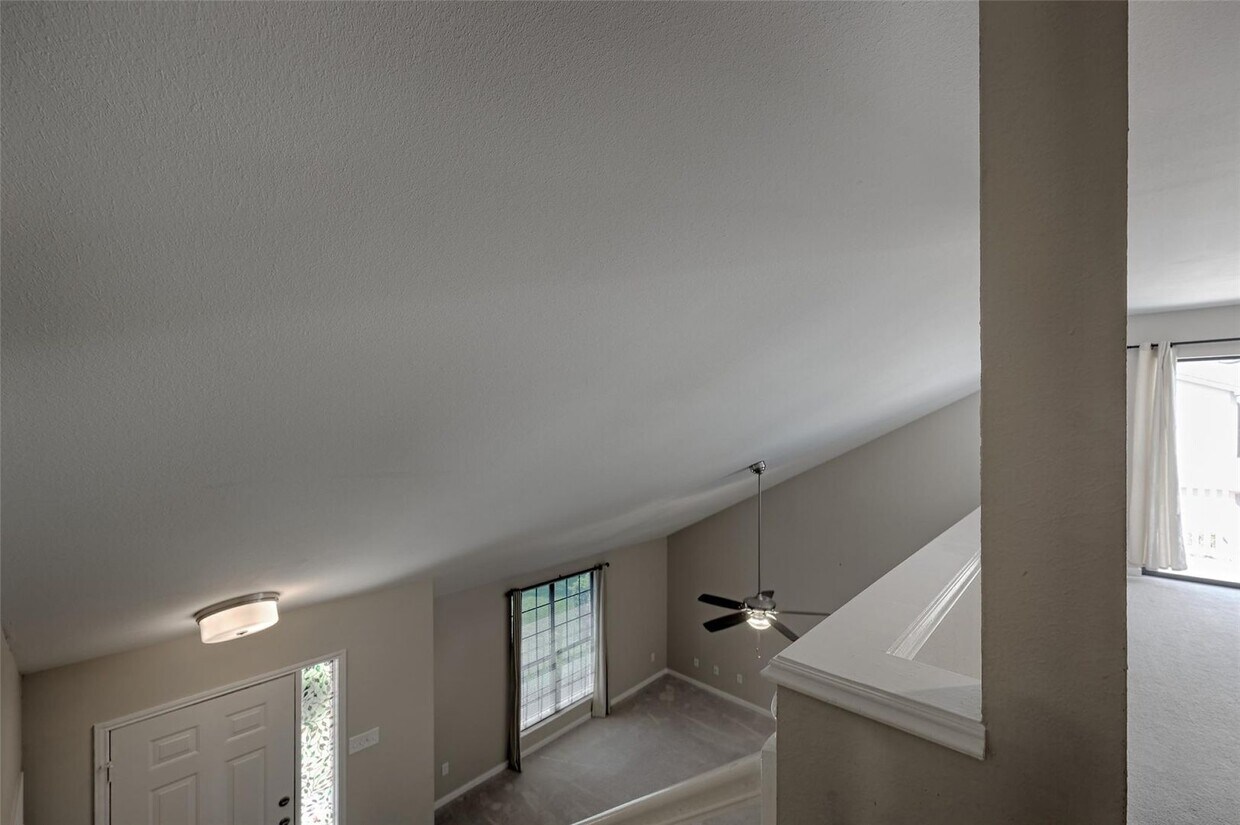 Foto principal - 7720 Theissetta Dr, Spring, Tx 77379