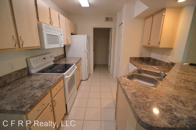 Foto del edificio - 1 br, 1 bath House - 737 Crest Pines Dr #634