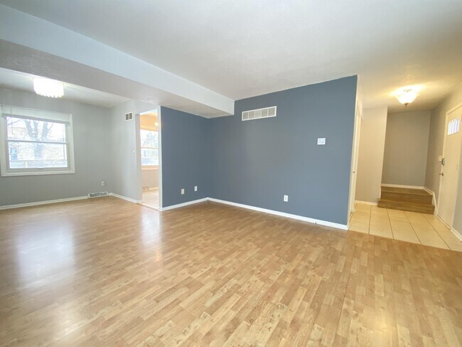 Foto del edificio - 1540 5th Ave SW