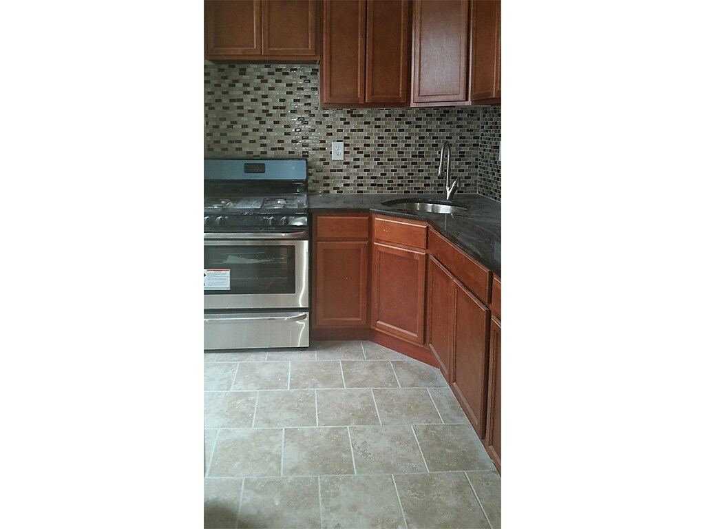 Primary Photo - 3019 Newkirk Ave