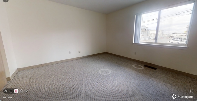Building Photo - 148 N Beacon St