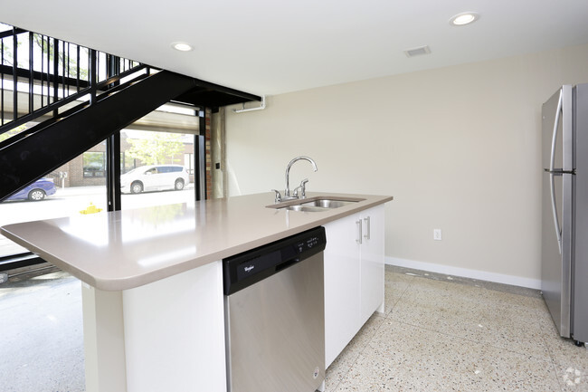 Kitchen Island - Firestone Lofts