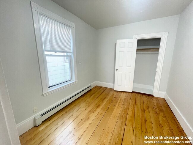 Foto del edificio - 22 Howell St