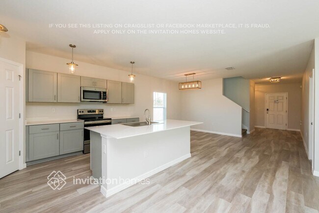 Foto del edificio - 13103 Fruitville Way