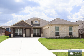 Building Photo - 651 Pinnacle Dr