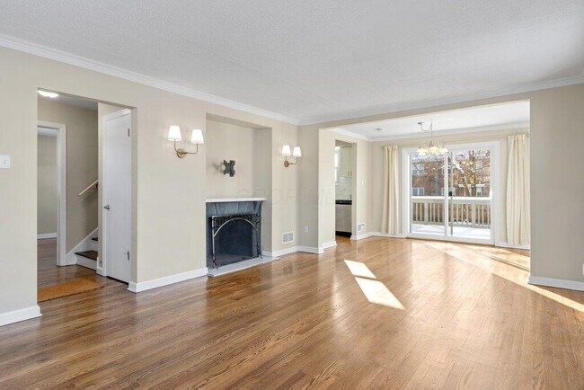 Foto del edificio - 2063 Inchcliff Rd