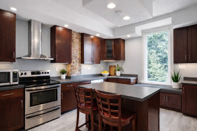Foto del edificio - 5432 Ellsworth Ave