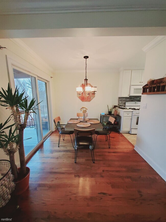Foto del edificio - 3 br, 1 bath Condo - 66 Euclid Ave