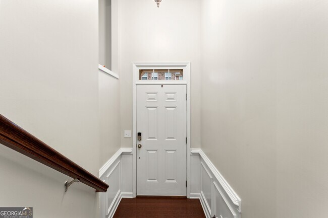 Building Photo - 4324 Laurel Creek Ct SE