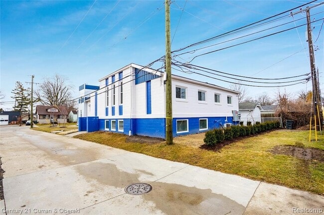 Foto del edificio - 549 E Marshall St