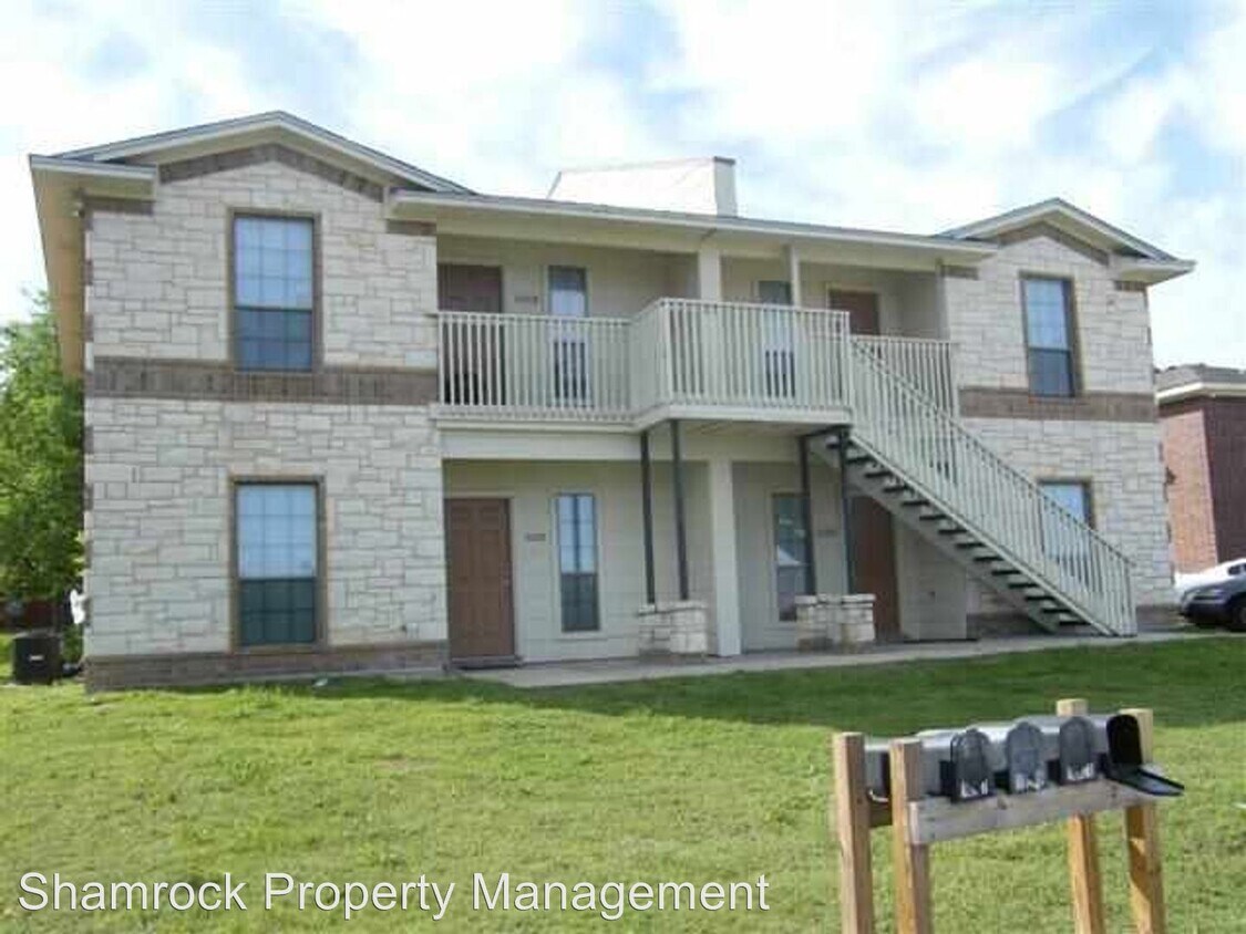 Primary Photo - 2 br, 1 bath House - 10017 Amber Circle