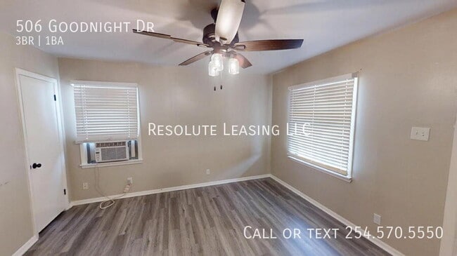 Building Photo - 506 Goodnight Dr