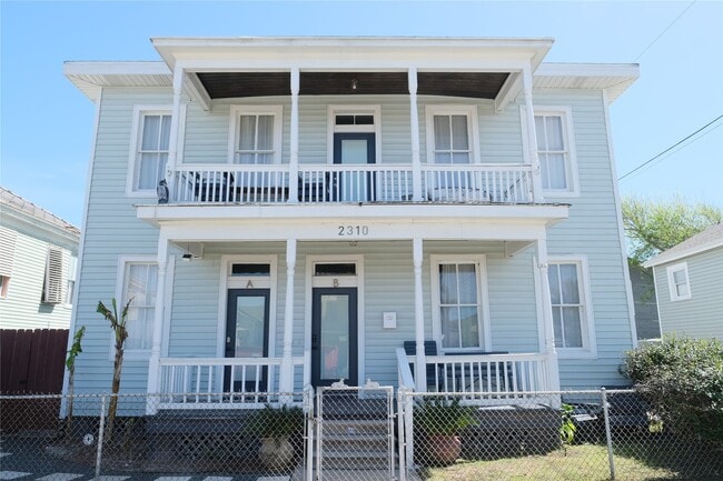 Building Photo - 2310 33rd St