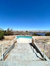 Building Photo - 70130 Cottonwood Dr