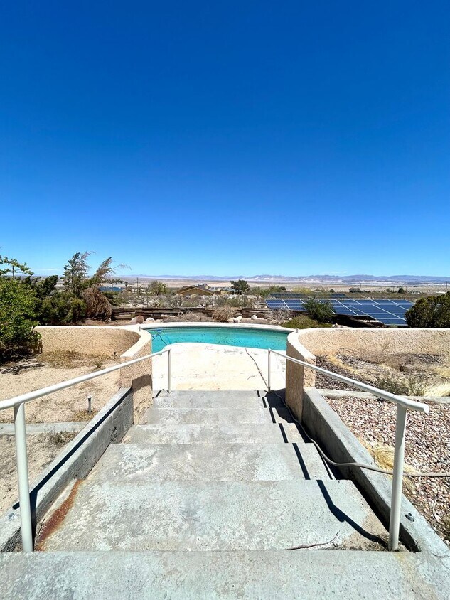 Primary Photo - Serene 3 Bedroom 1.5 Bath with Pool and Solar